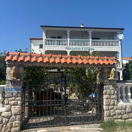 Villa Julian & Juliana Krk Town Buitenkant foto
