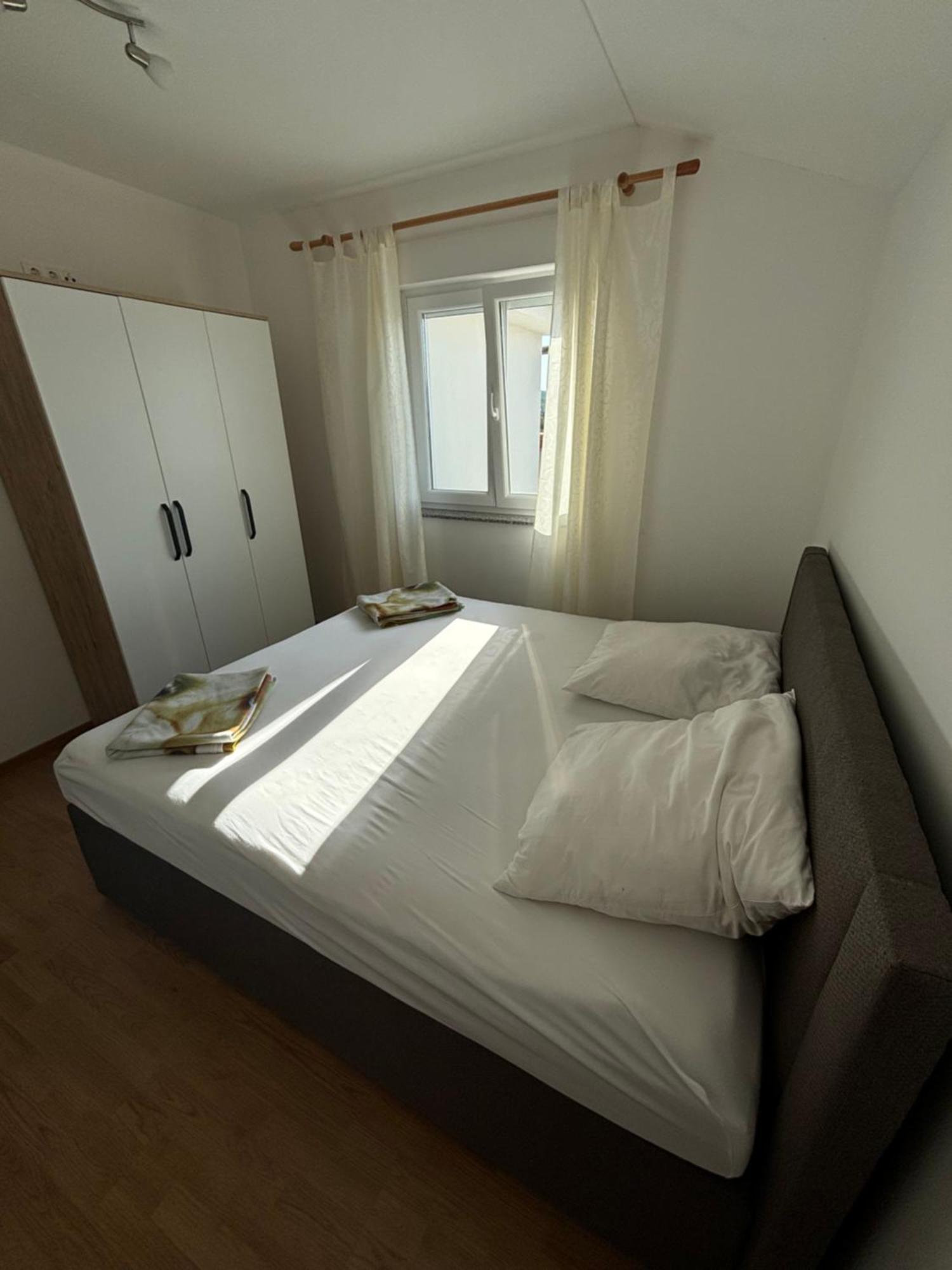 Villa Julian & Juliana Krk Town Kamer foto