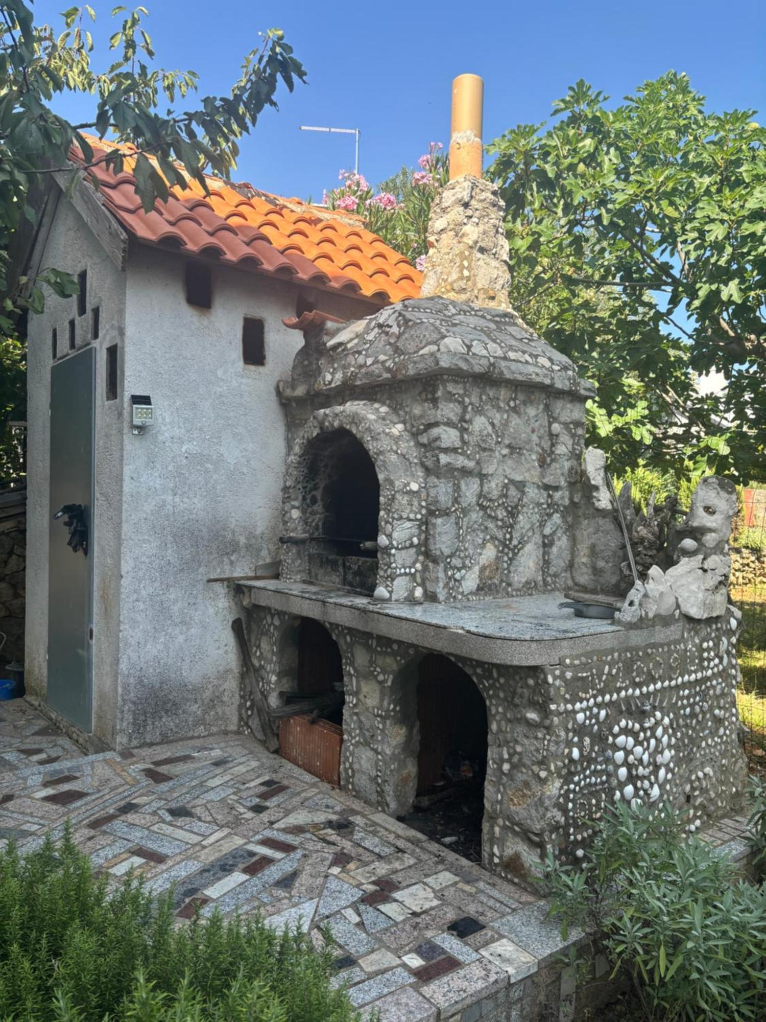 Villa Julian & Juliana Krk Town Buitenkant foto